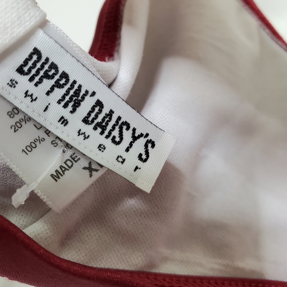 DIPPIN' DAISYS Maroon Scoop Swimsuit Bikini Top Size XL - Picture 5 of 6